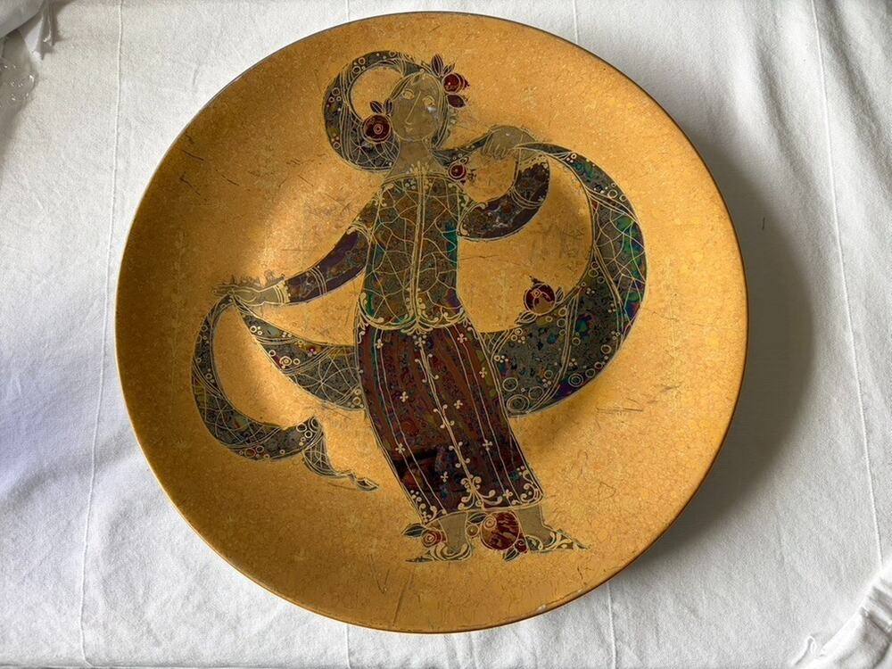 Rosenthal Bjorn Wiinblad Studio Line Scheherazade 13" Wall Plate